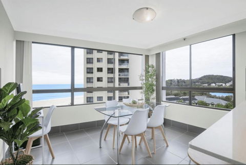 Absolute Beachfront Royal Palms - Hotel Gold Coast 4