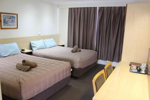 Acacia Motor Inn - Hotel Gold Coast 4