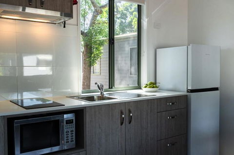 Adelaide Caravan Park - Aspen Holiday Parks - Hotel Gold Coast 2