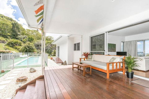 A Perfect Stay - Jali Burugar - Hotel Gold Coast 1