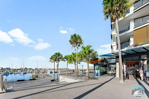 Aircabin - Shell Cove - Next To Marina - 2BR Apt - Hotel Gold Coast 0