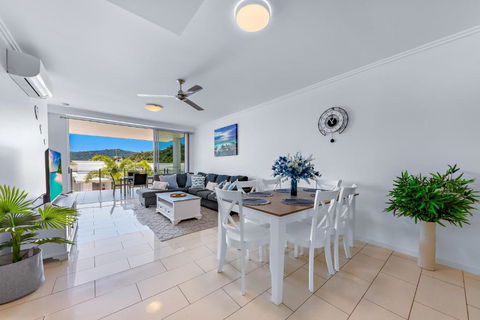 Airlie Summit Apartments - Hotel Gold Coast 0