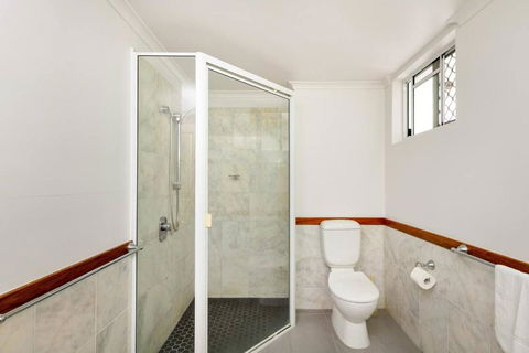 Alassio Poolside Resort - Palm Cove Beachfront Oasis - Hotel Gold Coast 2