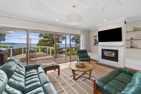 Albys At Lorne - Hotel Gold Coast 1