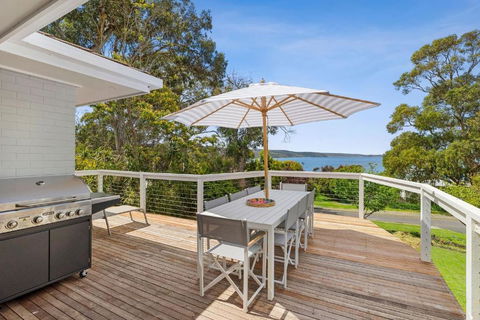 Albys At Lorne - Hotel Gold Coast 2