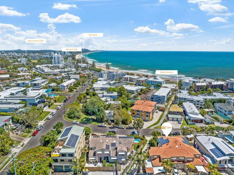 Alex Home With Easy Pathway To The Beach - Hotel Gold Coast 1