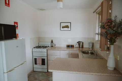 Alkoomi Chalets - Hotel Gold Coast 3