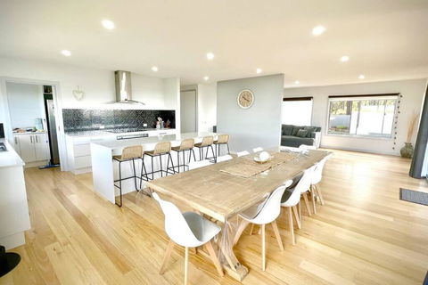 Allawah - 5 Bedroom Luxury Home With A Pool - Hotel Gold Coast 1
