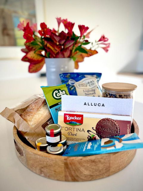 Alluca Villa McLaren Vale Vineyard Escape - Hotel Gold Coast 2