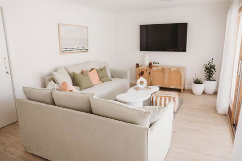 Alma At Shoal Bay - Hotel Gold Coast 3