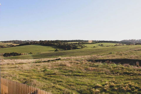 ALMA - Sun Filled Stylish Beach House - Hotel Gold Coast 4