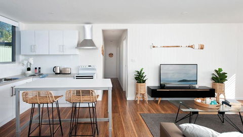 Aloha Beach House - Hotel Gold Coast 2