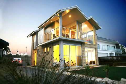 Aloha Beachfront Port Fairy - Hotel Gold Coast 0
