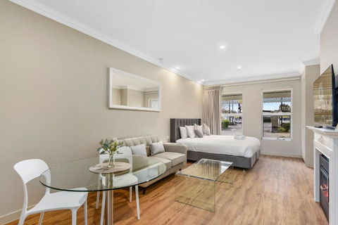 Aloha Central Luxury Accommodation - Hotel Gold Coast 0