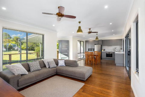 Aloha Kioloa - Hotel Gold Coast 1