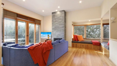 Alpine Walkabout - Hotel Gold Coast 1