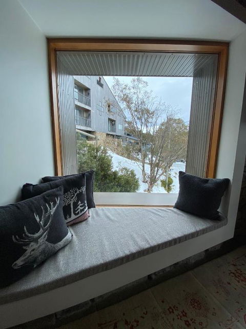 Alpine Woodsmoke Apartments - Hotel Gold Coast 4