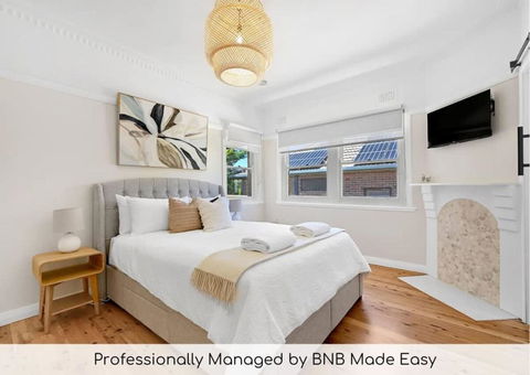 Amarde - Contemporary Heritage Fusion, Fireplace - Hotel Gold Coast 0