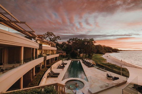 Amarna Luxury Beach Resort - Hotel Gold Coast 0
