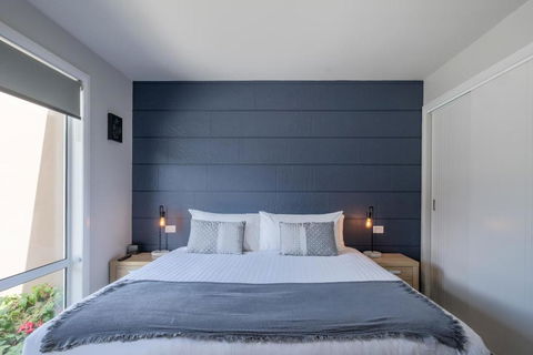 Amaroo 2 - Freycinet Holiday Houses - Hotel Gold Coast 4