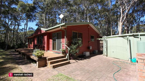 Amaroo Barraga Bay Family Holiday Home Bermagui - Hotel Gold Coast 1