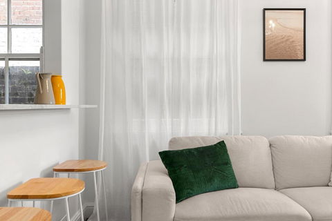 Amazing 2BR Apartment Near Barangaroo - Hotel Gold Coast 2