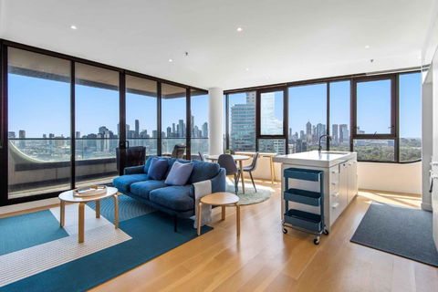 Amazing City Sea & Shrine View W Free Parking - Hotel Gold Coast 0