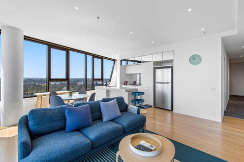 Amazing City Sea & Shrine View W Free Parking - Hotel Gold Coast 2