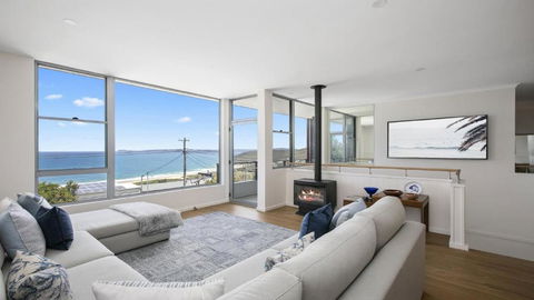 Amazing Views, Stunning Beaches And Beautiful Bushwalks - Hotel Gold Coast 1