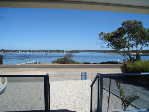 Ambience Apartments Apartment 2 - Hotel Gold Coast 2
