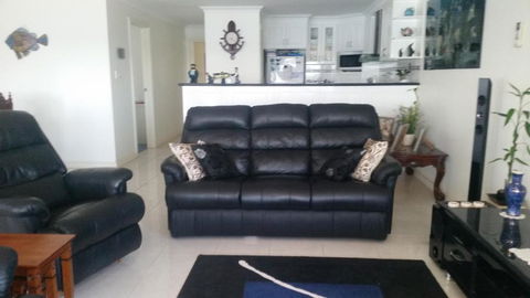 Ambience Apartments Penthouse - Hotel Gold Coast 2