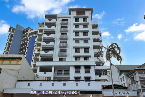 An Abode On Abbott - In The Heart Of The City - Hotel Gold Coast 2