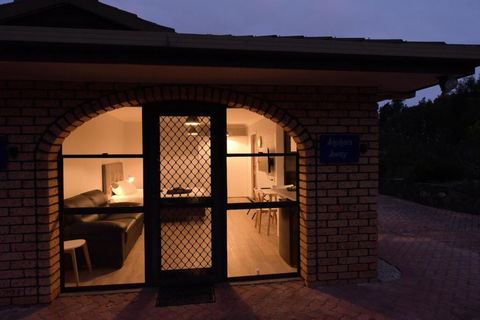 Anchors Away - Hotel Gold Coast 3