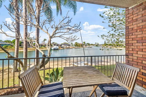 Anjuna, 2 Bedroom Apartment On Canal - Hotel Gold Coast 1