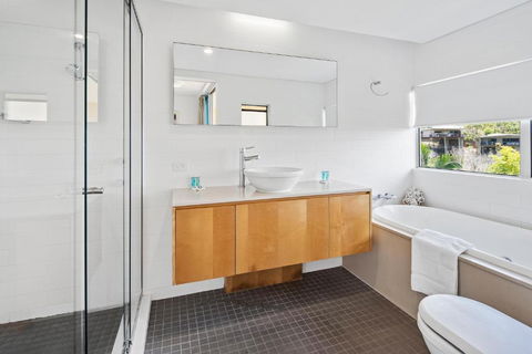 Airlie Beach Townhouse - Hotel Gold Coast 2