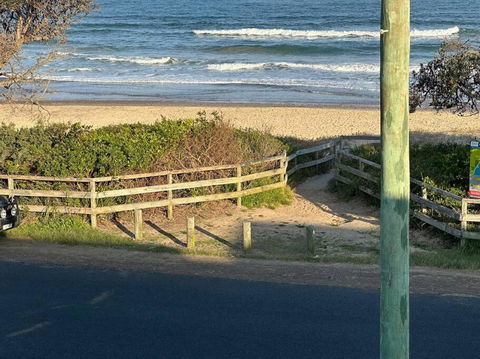 Amani Beach Haus, On The Beach - Hotel Gold Coast 0