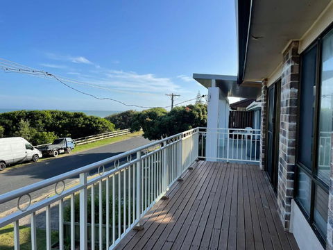 Amani Beach Haus, On The Beach - Hotel Gold Coast 4