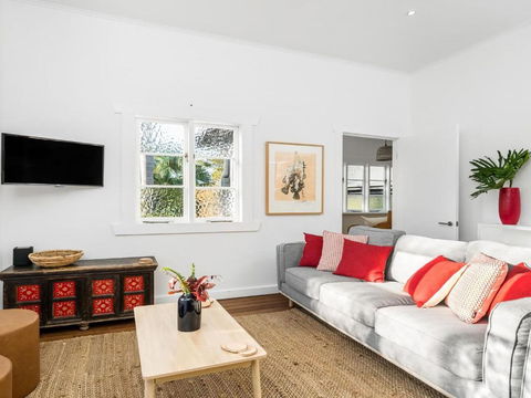 Alkira - Hotel Gold Coast 1