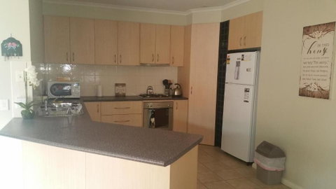 Annesley Central - Hotel Gold Coast 1
