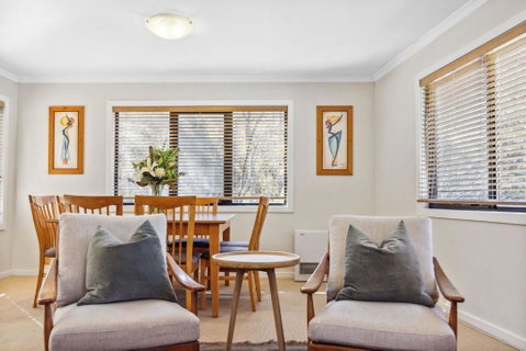 Albina - Hotel Gold Coast 1