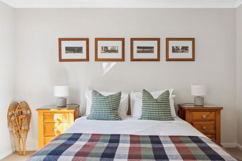 Albina - Hotel Gold Coast 2