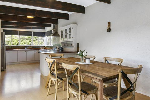 An Entertainers Oasis - Fun Home With Pool Table, Arcade Game, Basketball Ring - Hotel Gold Coast 1