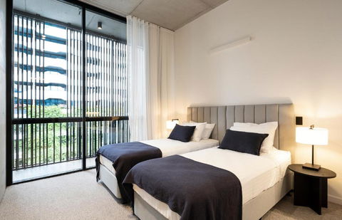 Alfred & Turner Apartments, Luxury 2 Bedroom Condos In The Heart Of The Valley - Hotel Gold Coast 3