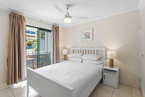 Albion Convenient Hideaway With Parking & Balcony - Hotel Gold Coast 1