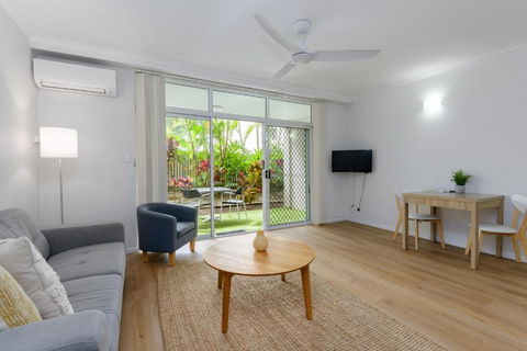 Apartment 4 At Palm Villas - Hotel Gold Coast 2