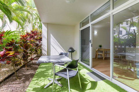 Apartment 4 At Palm Villas - Hotel Gold Coast 4