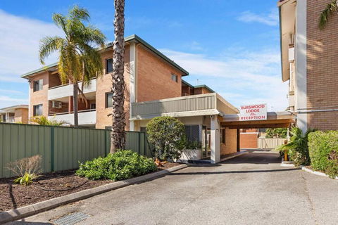 Apartment 5 Burswood - Hotel Gold Coast 1