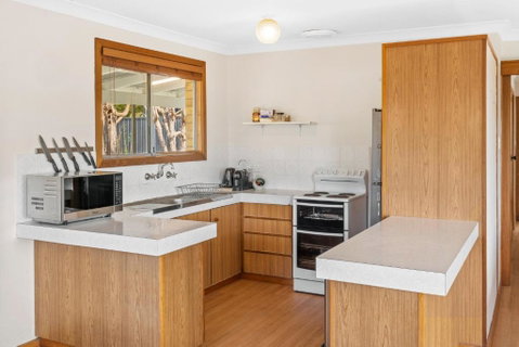 Apples - Hotel Gold Coast 1