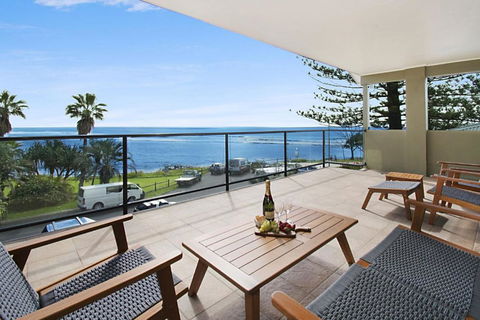 Aqua - Hotel Gold Coast 0