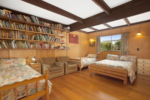 Aqua Blue - Hotel Gold Coast 3